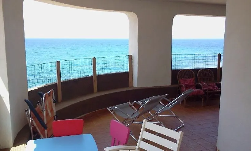 Villa Alabe - Waterfront Apartments In Bosa Porto Alabe 0*,  Italia