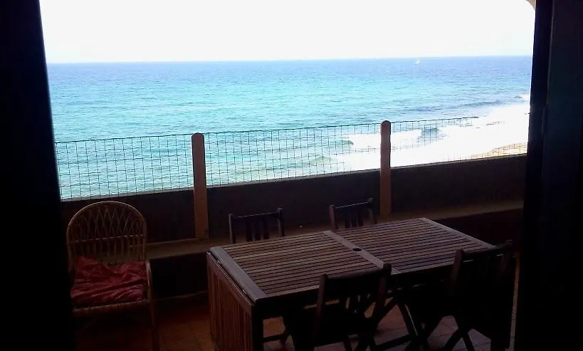 Villa Alabe - Waterfront Apartments In Bosa Porto Alabe Italia