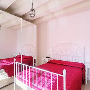 https://suite-dorsoduro.hotelslidodijesolo.com