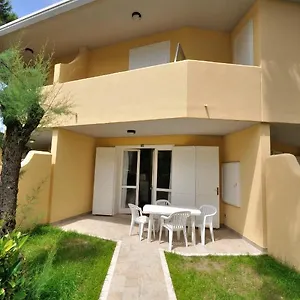 https://villaggio-tivoli-bibione.hotelinveneto.com