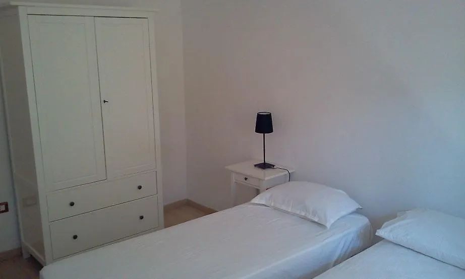 Villa Alabe - Waterfront Apartments In Bosa Porto Alabe Itálie